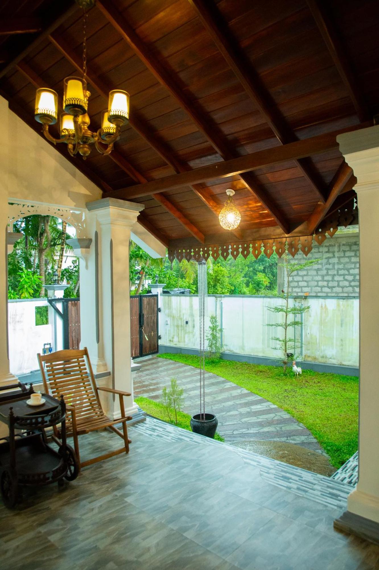 Ranagiri Relaxing Bungalow Bentota Exterior photo