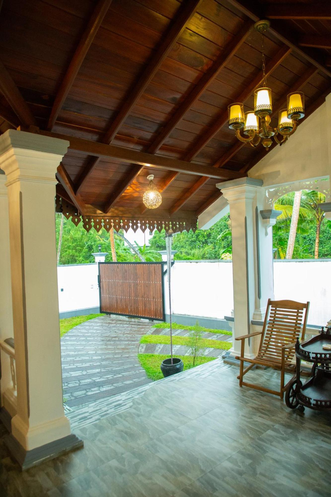 Ranagiri Relaxing Bungalow Bentota Exterior photo