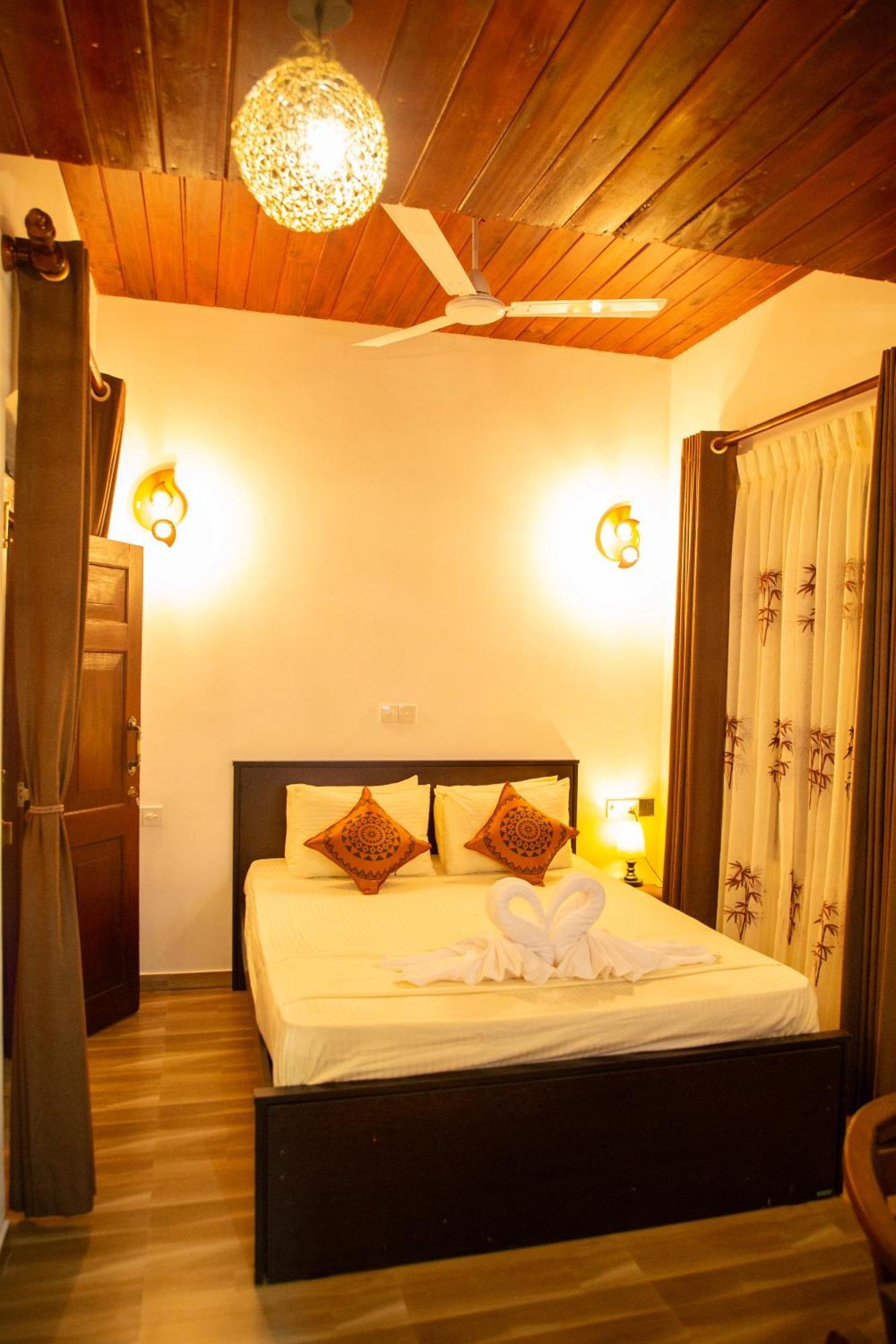 Ranagiri Relaxing Bungalow Bentota Exterior photo